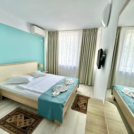 Diana Otel